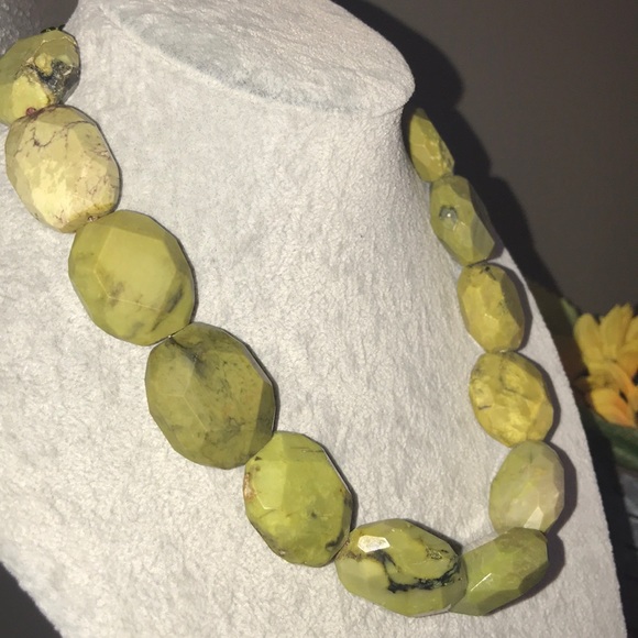 Gorgeous necklace. - Picture 6 of 10